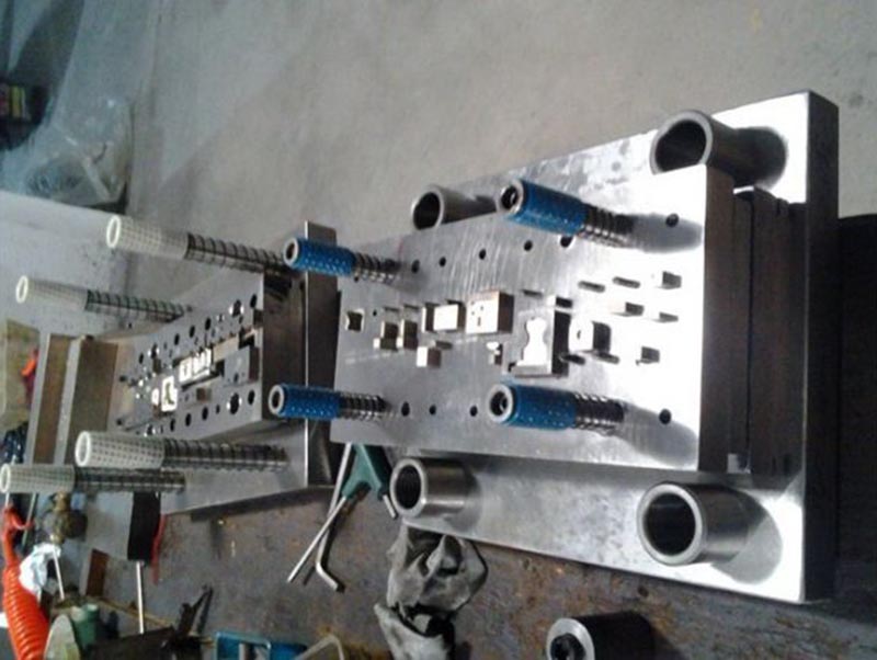 眉山模具制造-12